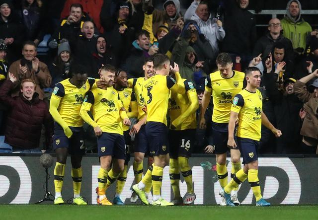 从人员构成 从人员构成