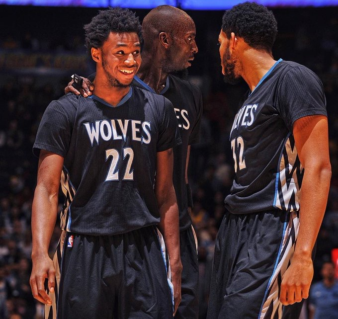 比赛被推向 比赛被推向